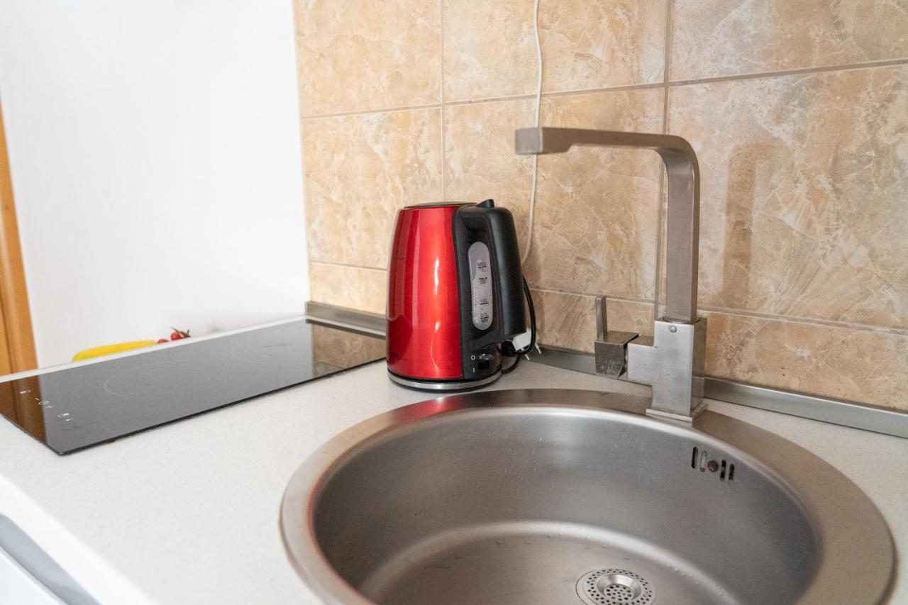 Apartments Sejla Улцинь Екстер'єр фото